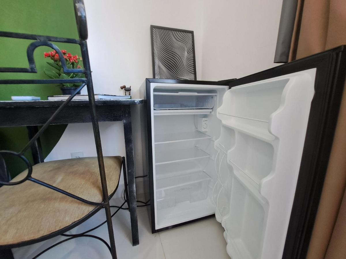 Quarto Privativo No Melhor De Botafogo Com Anfitria - Home With Host Rio de Janeiro Exterior foto