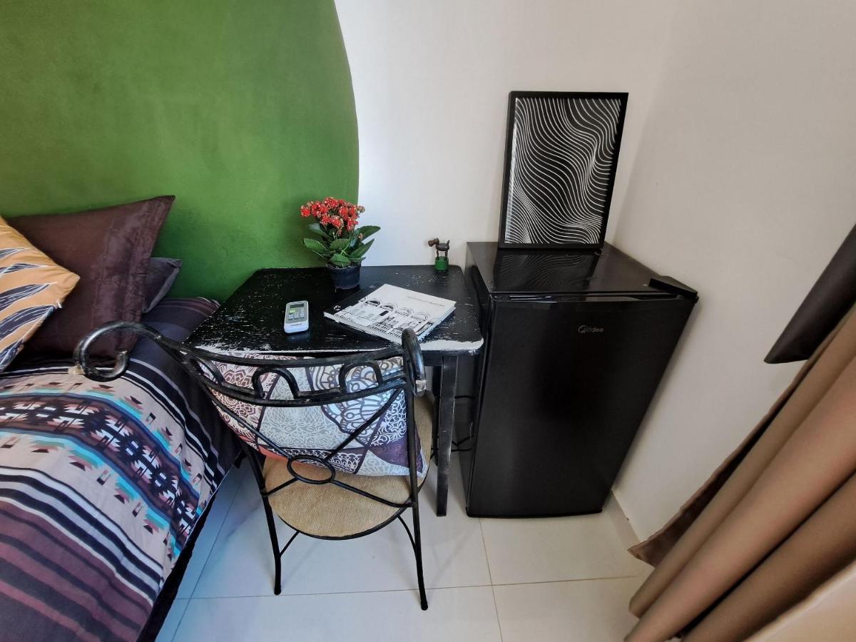 Quarto Privativo No Melhor De Botafogo Com Anfitria - Home With Host Rio de Janeiro Exterior foto